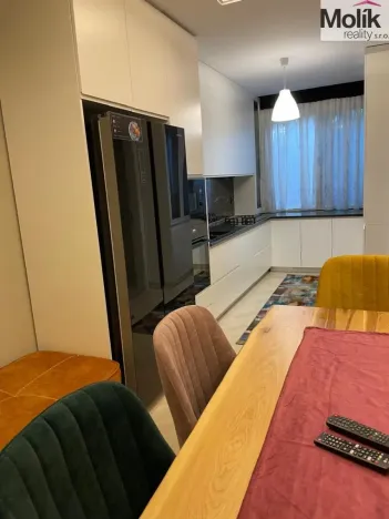 Prodej bytu 3+kk, Golem, 95 m2