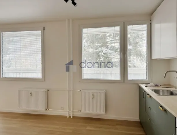 Pronájem bytu 3+kk, Praha, Rumburská, 54 m2