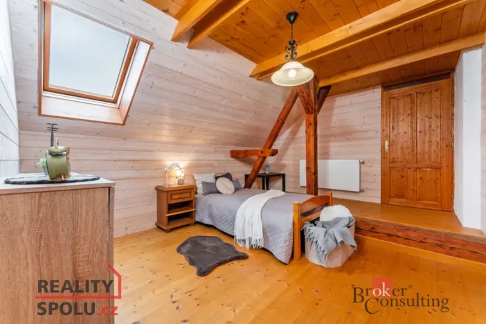 Prodej rodinného domu, Holice - Staré Holice, 1. máje, 122 m2