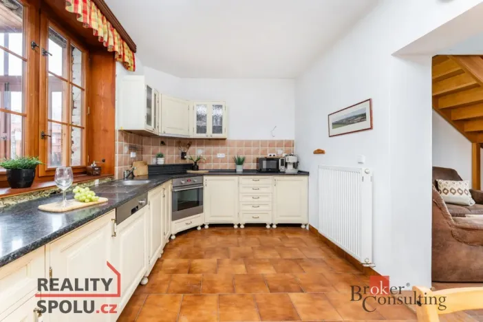 Prodej rodinného domu, Holice - Staré Holice, 1. máje, 122 m2