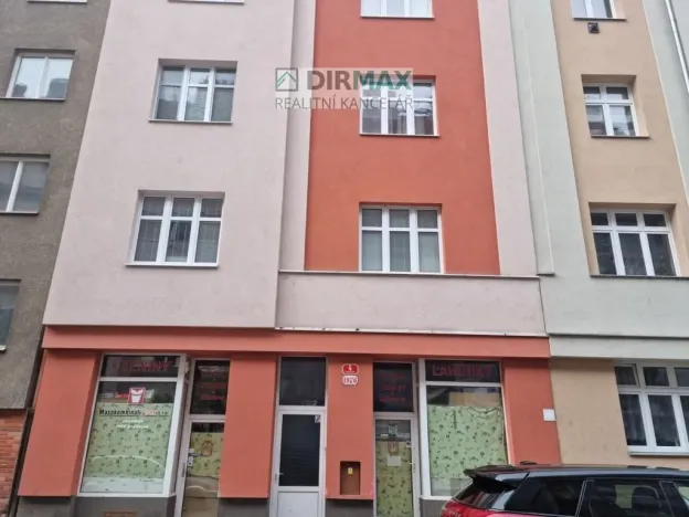 Pronájem bytu 2+kk, Plzeň, Čechova, 45 m2