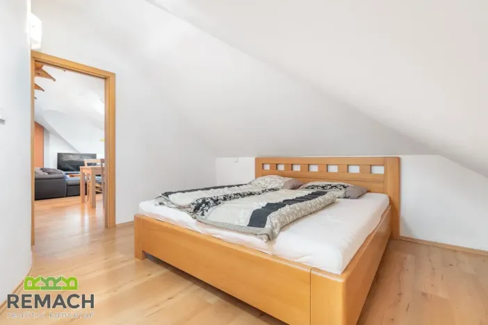 Pronájem bytu 2+kk, Staré Město, Hradišťská, 51 m2