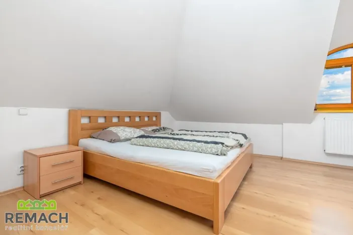 Pronájem bytu 2+kk, Staré Město, Hradišťská, 51 m2