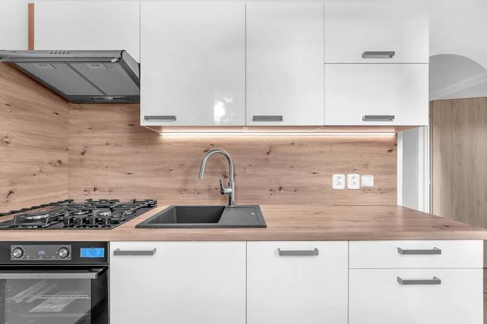 Pronájem bytu 1+1, Trutnov, Fialková, 34 m2