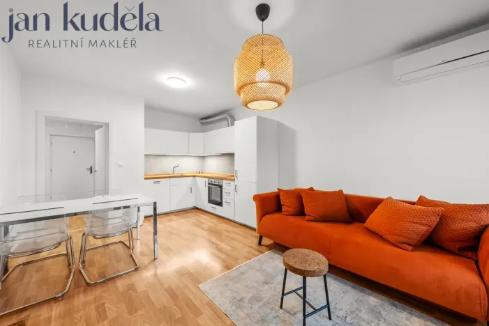 Pronájem bytu 2+kk, Brno, Francouzská, 48 m2