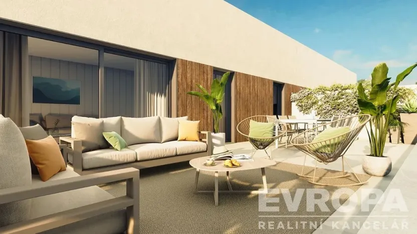 Prodej bytu 3+1, Estepona, Španělsko, Calle Obispo Jesús Catala Ibánez, 124 m2