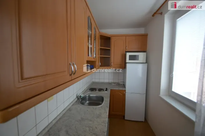 Pronájem bytu 1+kk, Praha - Stodůlky, Kodymova, 32 m2