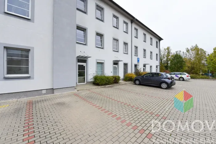 Prodej bytu 3+kk, Beroun - Beroun-Město, V Zahradách, 63 m2