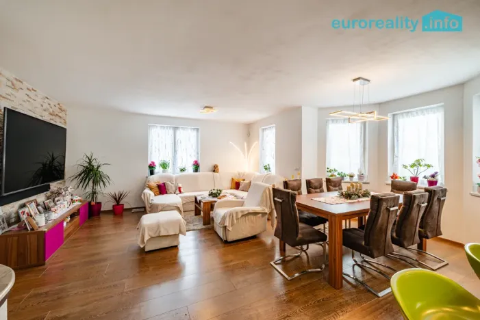 Prodej rodinného domu, Kraslice, Wolkerova, 147 m2