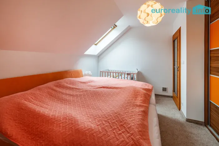 Prodej rodinného domu, Kraslice, Wolkerova, 147 m2