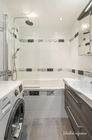 Pronájem bytu 3+1, Praha - Záběhlice, Dunická, 73 m2