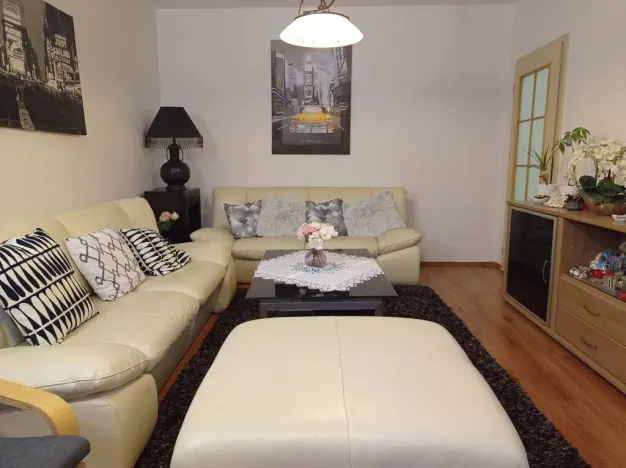 Prodej bytu 4+kk, Mikulov, St. Živného, 91 m2