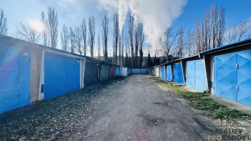 Prodej garáže, Hodonín, 17 m2