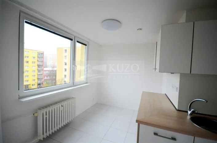 Pronájem bytu 3+1, Chomutov, Chomutov, 68 m2