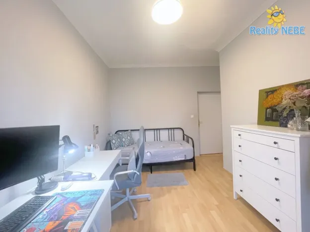 Pronájem bytu 4+1, Praha - Hodkovičky, Na výspě, 103 m2