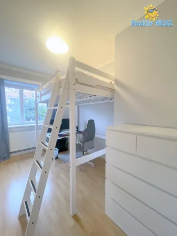 Pronájem bytu 4+1, Praha - Hodkovičky, Na výspě, 103 m2