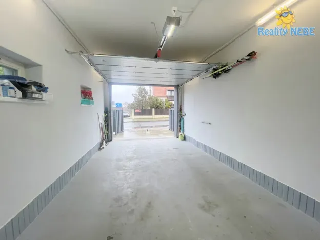 Pronájem bytu 4+1, Praha - Hodkovičky, Na výspě, 103 m2