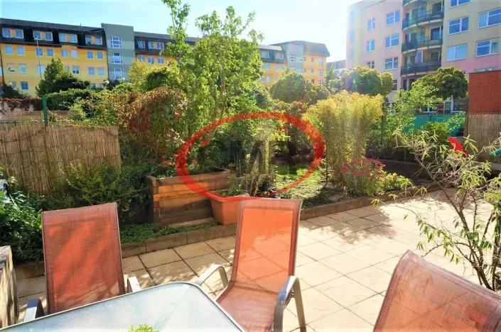 Pronájem bytu 2+kk, Praha, Voskovcova, 81 m2