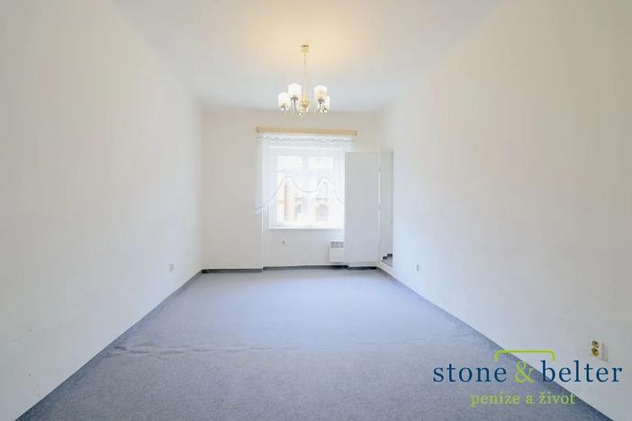 Pronájem bytu 1+kk, Praha - Smíchov, Holečkova, 25 m2