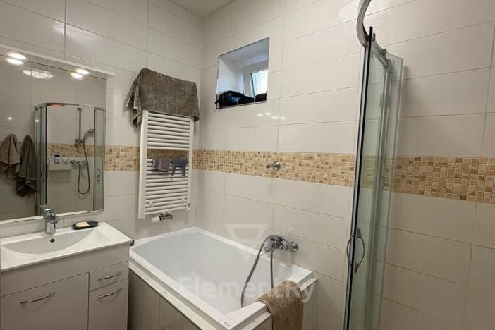 Pronájem rodinného domu, Hradec Králové, Mikoláše Alše, 102 m2