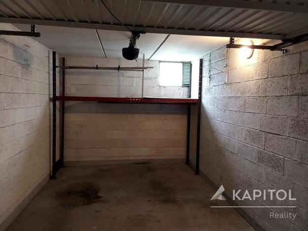 Pronájem garáže, Plzeň, Kralovická, 16 m2