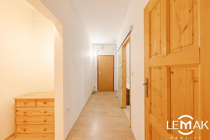 Prodej bytu 3+1, Velká Bystřice, Nádražní I, 68 m2