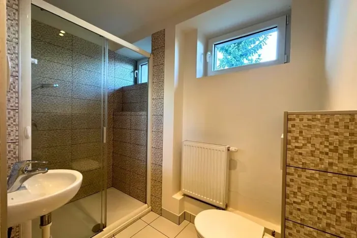 Pronájem rodinného domu, Kyšice, V. Vlčka, 222 m2