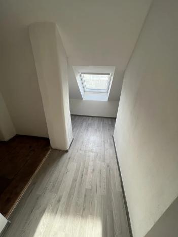 Prodej vily, Praha - Prosek, Hlavenecká, 200 m2