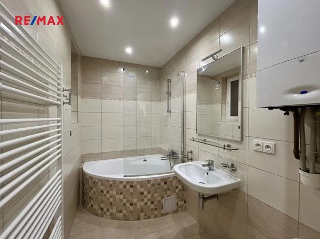 Prodej činžovního domu, Slaný, Navrátilova, 450 m2