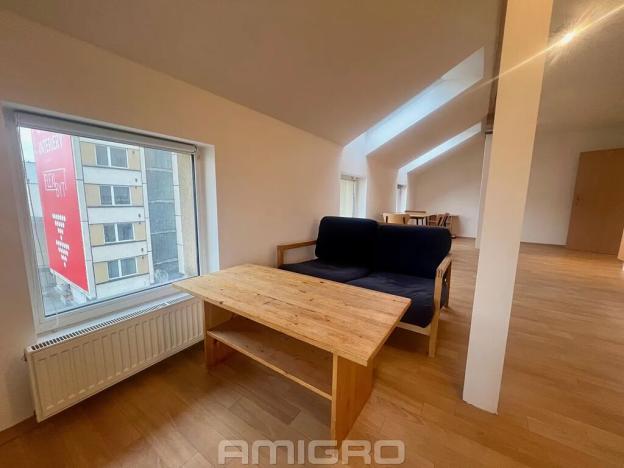 Pronájem bytu 2+kk, Brno, Poděbradova, 46 m2