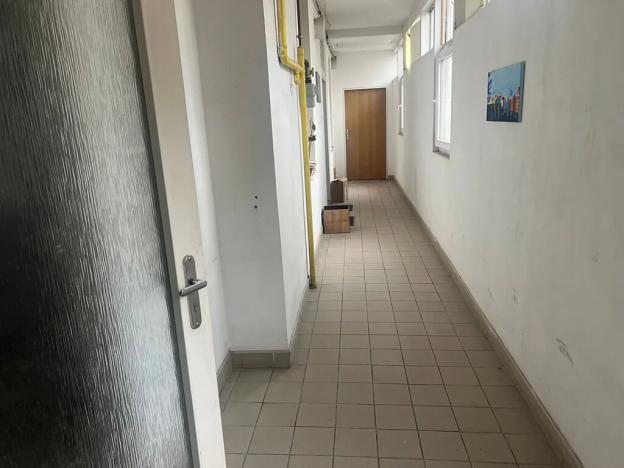 Pronájem bytu 2+kk, Praha - Libeň, Sokolovská, 39 m2