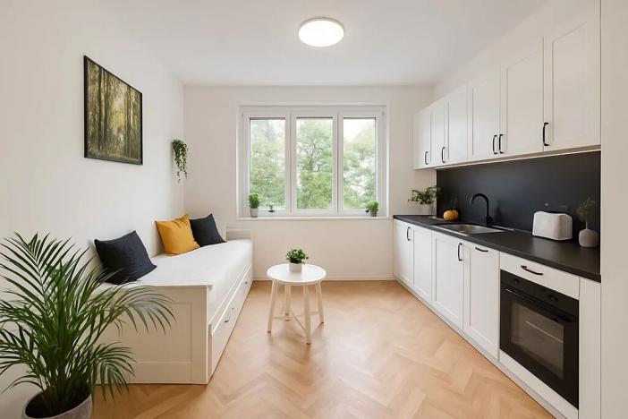 Pronájem bytu 1+kk, Praha - Strašnice, Sečská, 17 m2