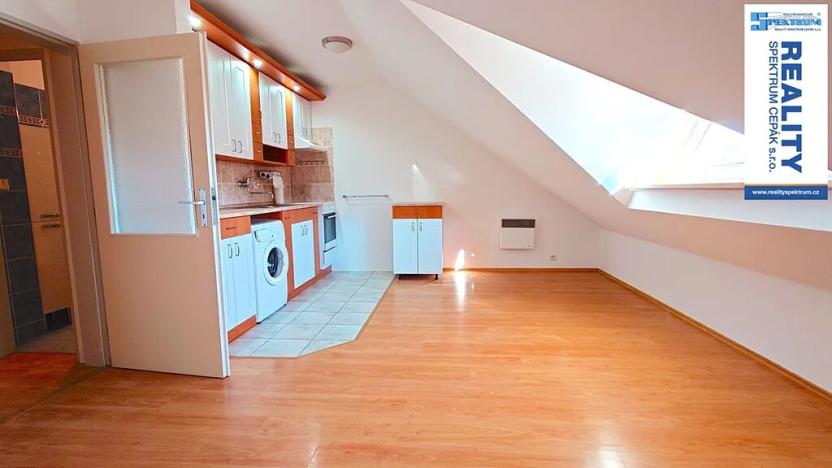 Prodej bytu 2+kk, Český Krumlov, Chvalšinská, 61 m2