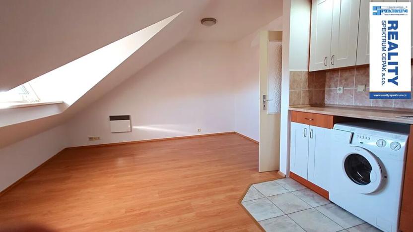 Prodej bytu 2+kk, Český Krumlov, Chvalšinská, 61 m2