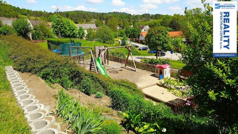 Prodej bytu 2+kk, Český Krumlov, Chvalšinská, 61 m2