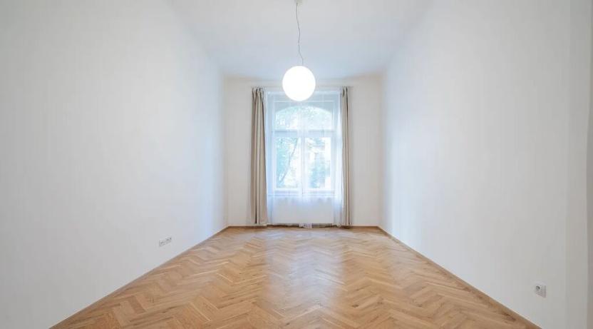 Pronájem bytu 4+kk, Praha, Křižíkova, 111 m2