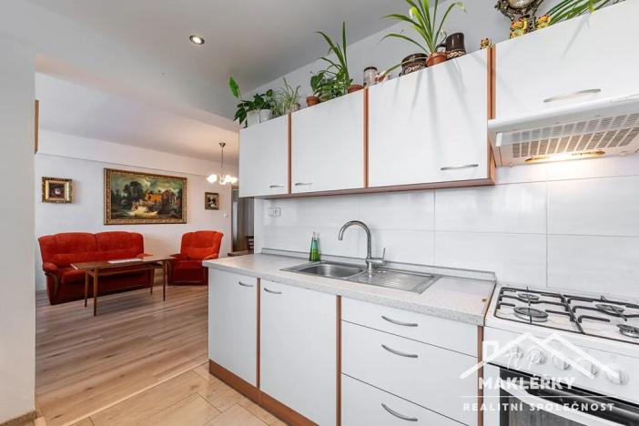 Prodej bytu 2+1, Kolín, Čechovy sady, 62 m2