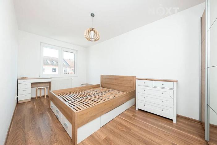 Pronájem bytu 3+kk, Pardubice, Bratranců Veverkových, 69 m2