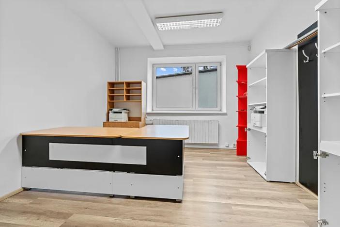 Prodej obchodního prostoru, Zlín, Bezručova, 1976 m2