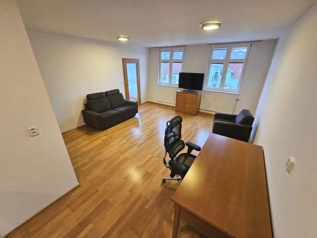 Pronájem bytu 1+kk, Praha - Kunratice, Velké Kunratické, 41 m2