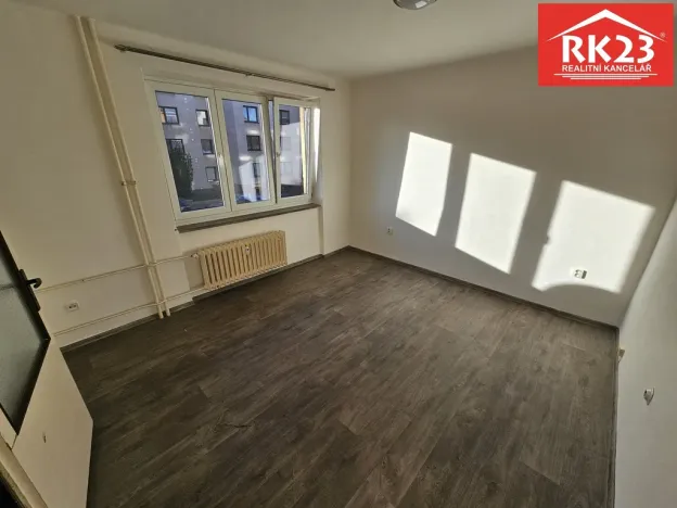 Prodej bytu 1+1, Plzeň - Lobzy, Nad Úslavou, 39 m2