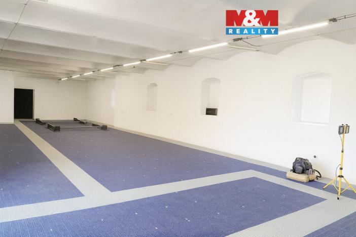 Pronájem garáže, Hořesedly, 150 m2