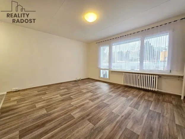 Pronájem bytu 1+kk, Brno - Starý Lískovec, U hřiště, 30 m2