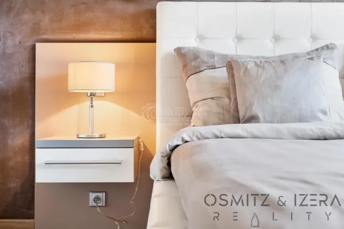 Prodej bytu 3+kk, Praha, Kounická, 114 m2