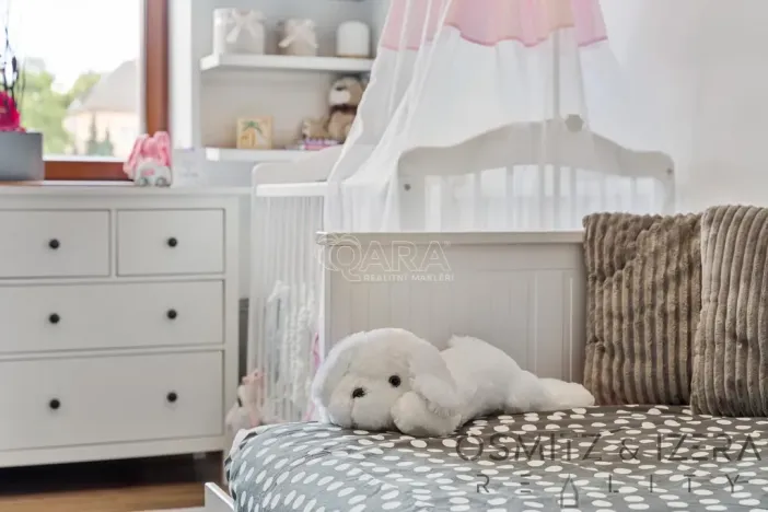 Prodej bytu 3+kk, Praha, Kounická, 114 m2