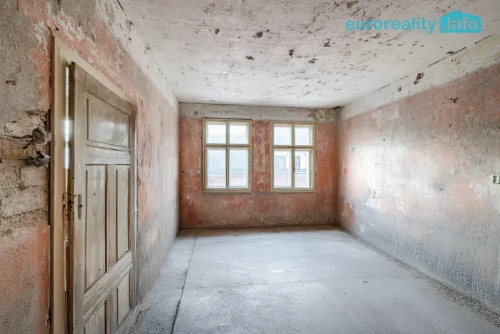 Prodej činžovního domu, Kraslice, Dukelská, 267 m2