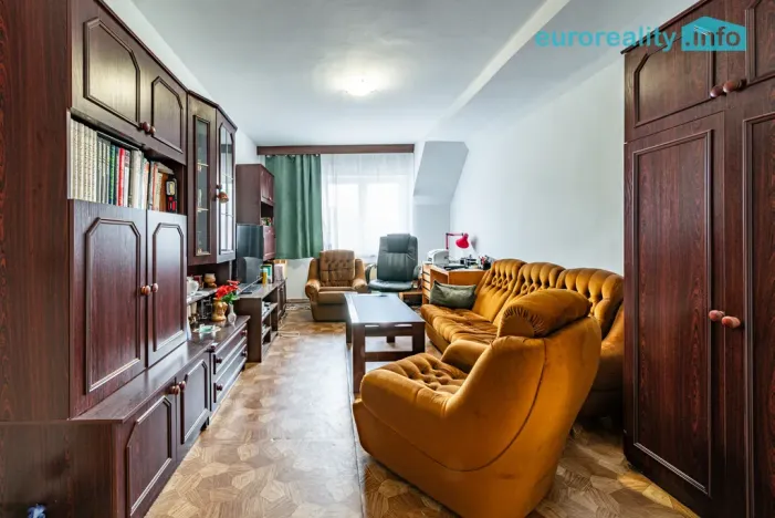 Prodej činžovního domu, Kraslice, Dukelská, 267 m2