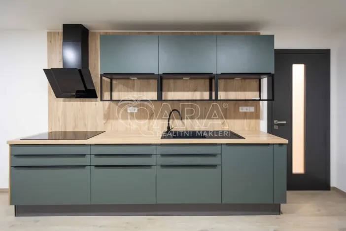 Pronájem bytu 4+kk, Neratovice, Na Výsluní, 67 m2