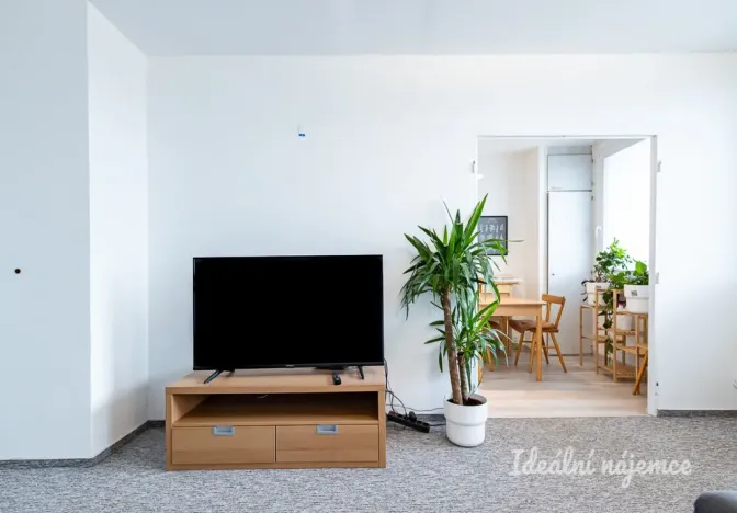 Pronájem bytu 3+1, Praha - Háje, Tatarkova, 77 m2