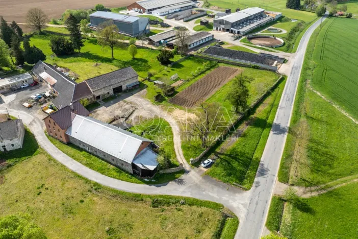 Prodej pozemku pro bydlení, Kolinec, 2415 m2